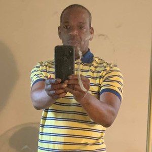 Meet your Posher, Lionel